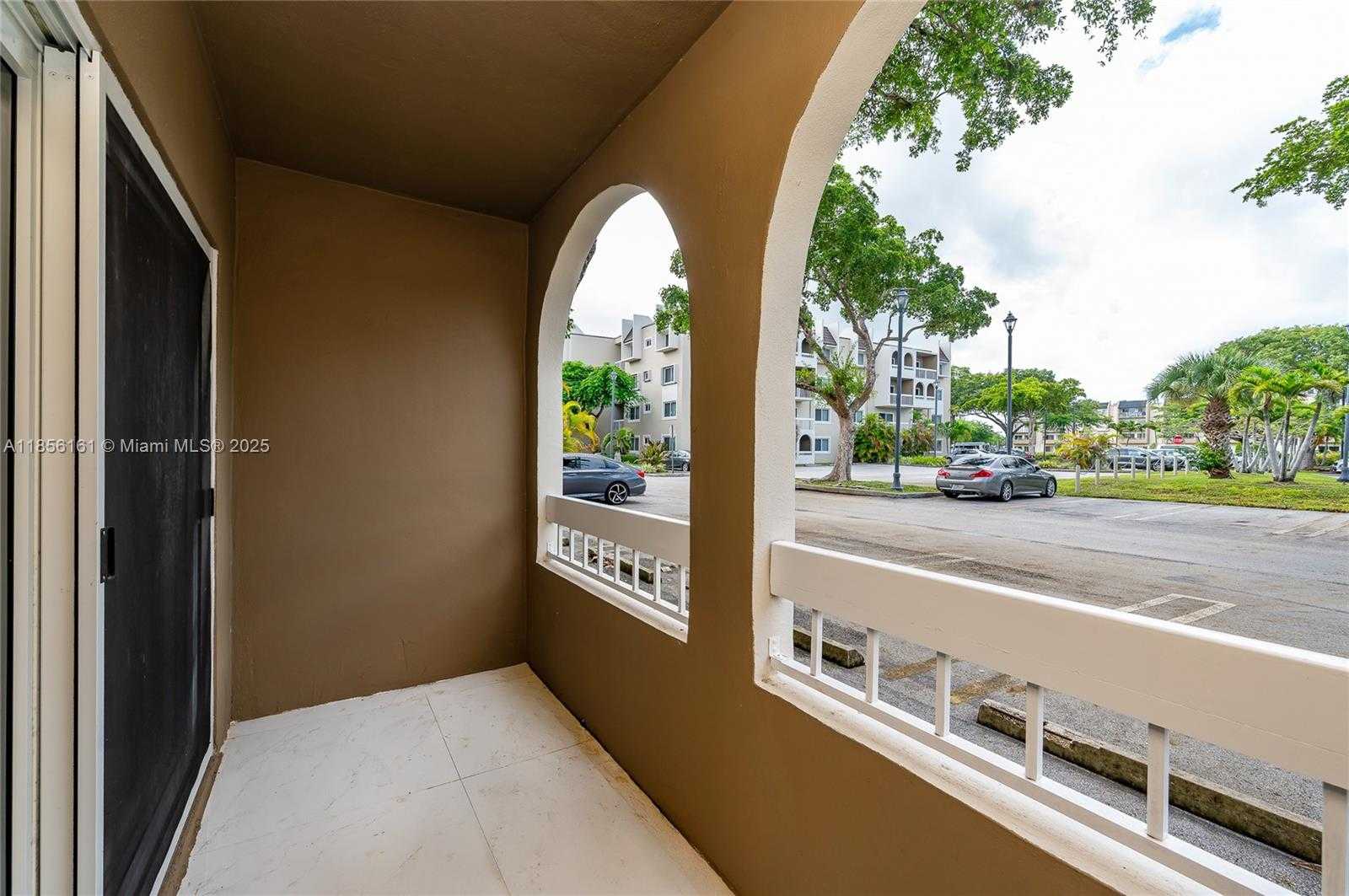 Small Image of 7850 CAMINO REAL #0-117, Miami Number 18