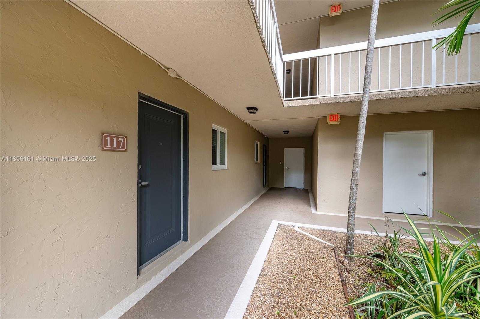 Small Image of 7850 CAMINO REAL #0-117, Miami Number 20