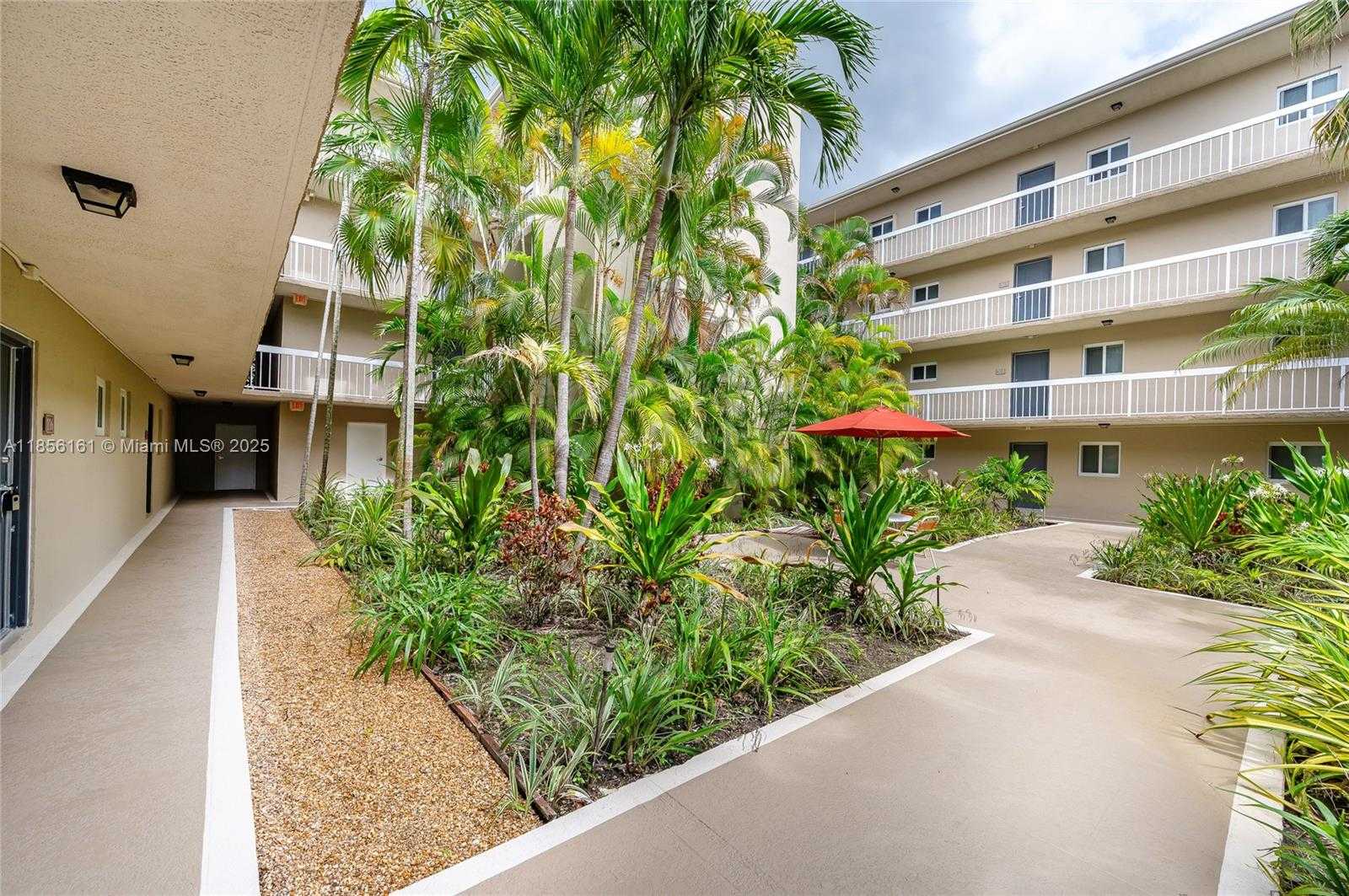 Small Image of 7850 CAMINO REAL #0-117, Miami Number 21