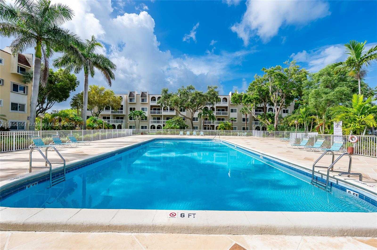 Small Image of 7850 CAMINO REAL #0-117, Miami Number 27