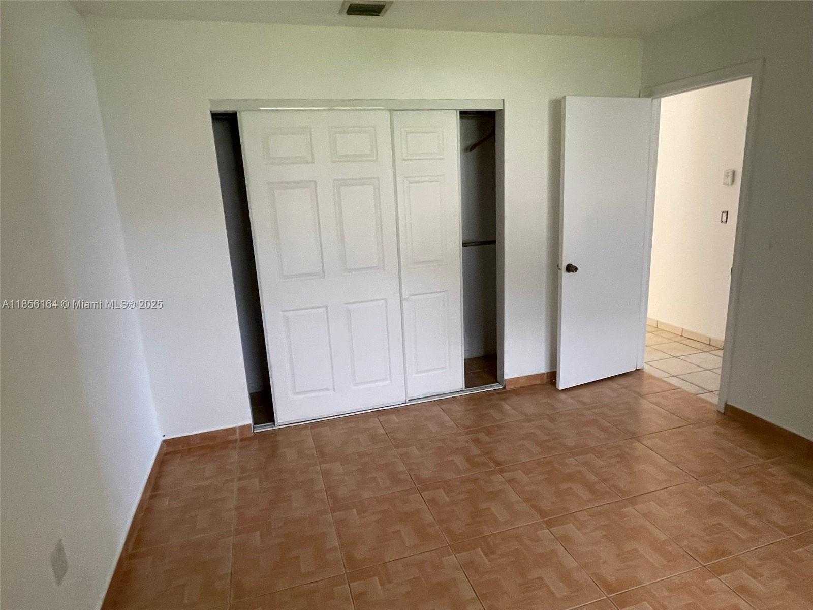 Small Image of 13944 SOUTH WEST 52ND LN, Miami Number 12