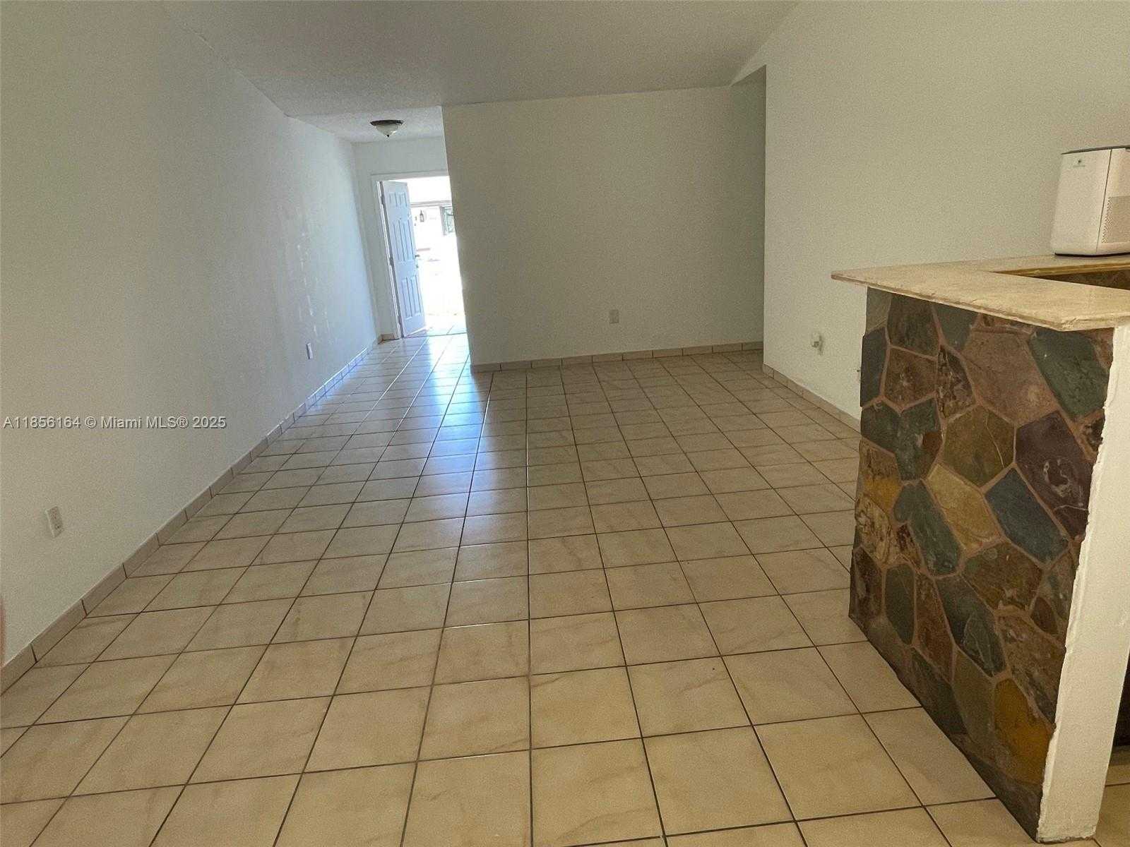 Small Image of 13944 SOUTH WEST 52ND LN, Miami Number 8