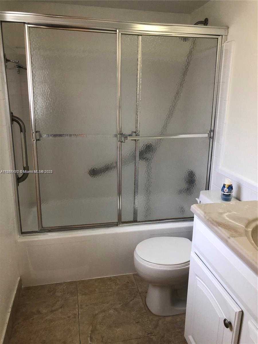 Small Image of 3720 HARRISON ST #4, Hollywood Number 8
