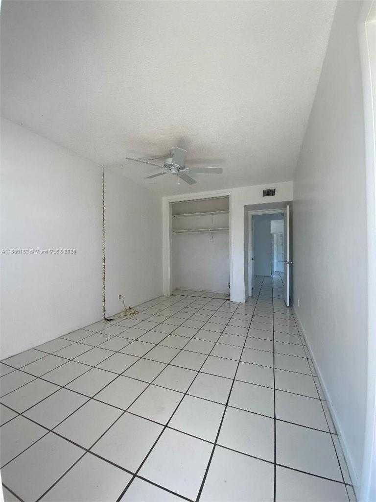 Small Image of 1855 PLUNKETT ST #101, Hollywood Number 16