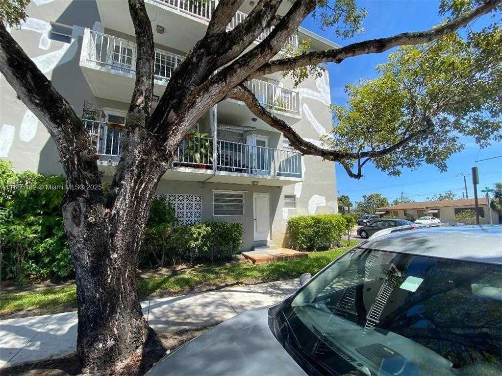 Small Image of 1855 PLUNKETT ST #101, Hollywood Number 24