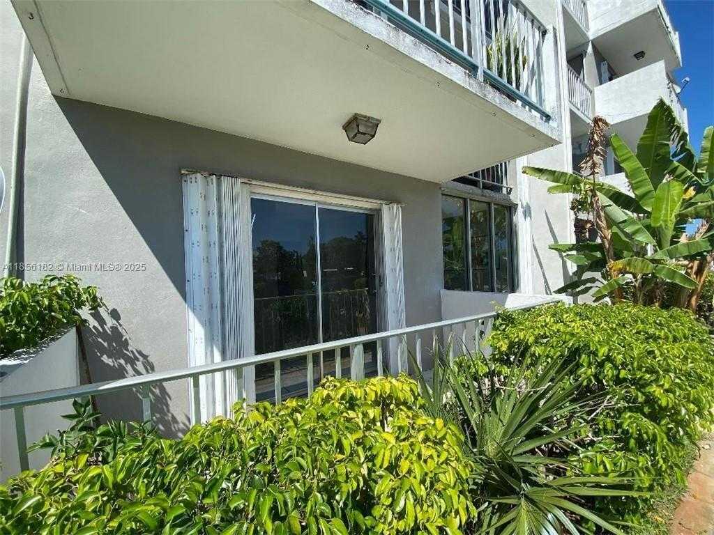 Small Image of 1855 PLUNKETT ST #101, Hollywood Number 5