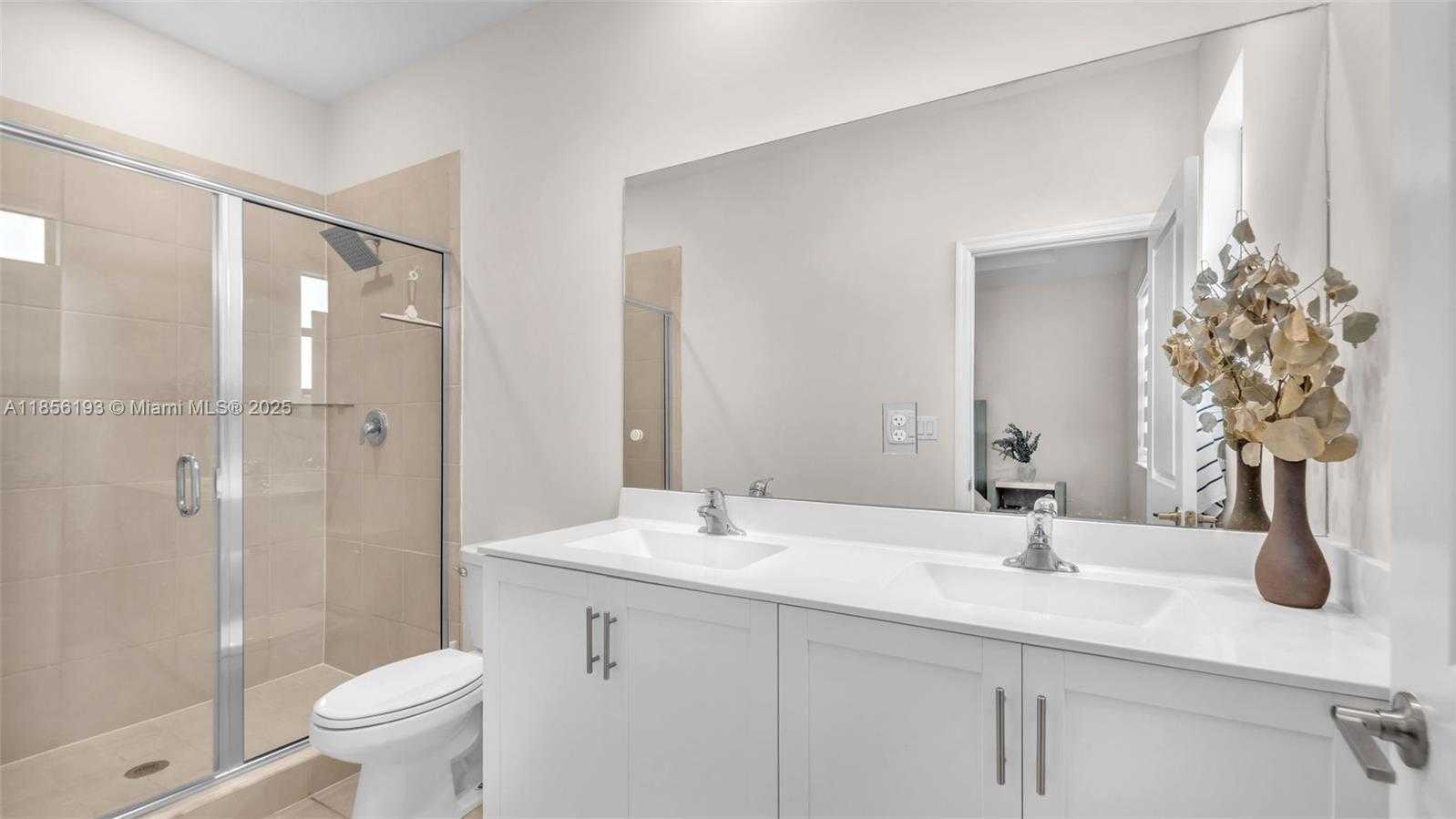 Small Image of 25109 SOUTH WEST 108TH CT, Homestead Number 17