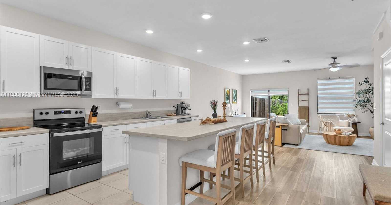 Small Image of 25109 SOUTH WEST 108TH CT, Homestead Number 2