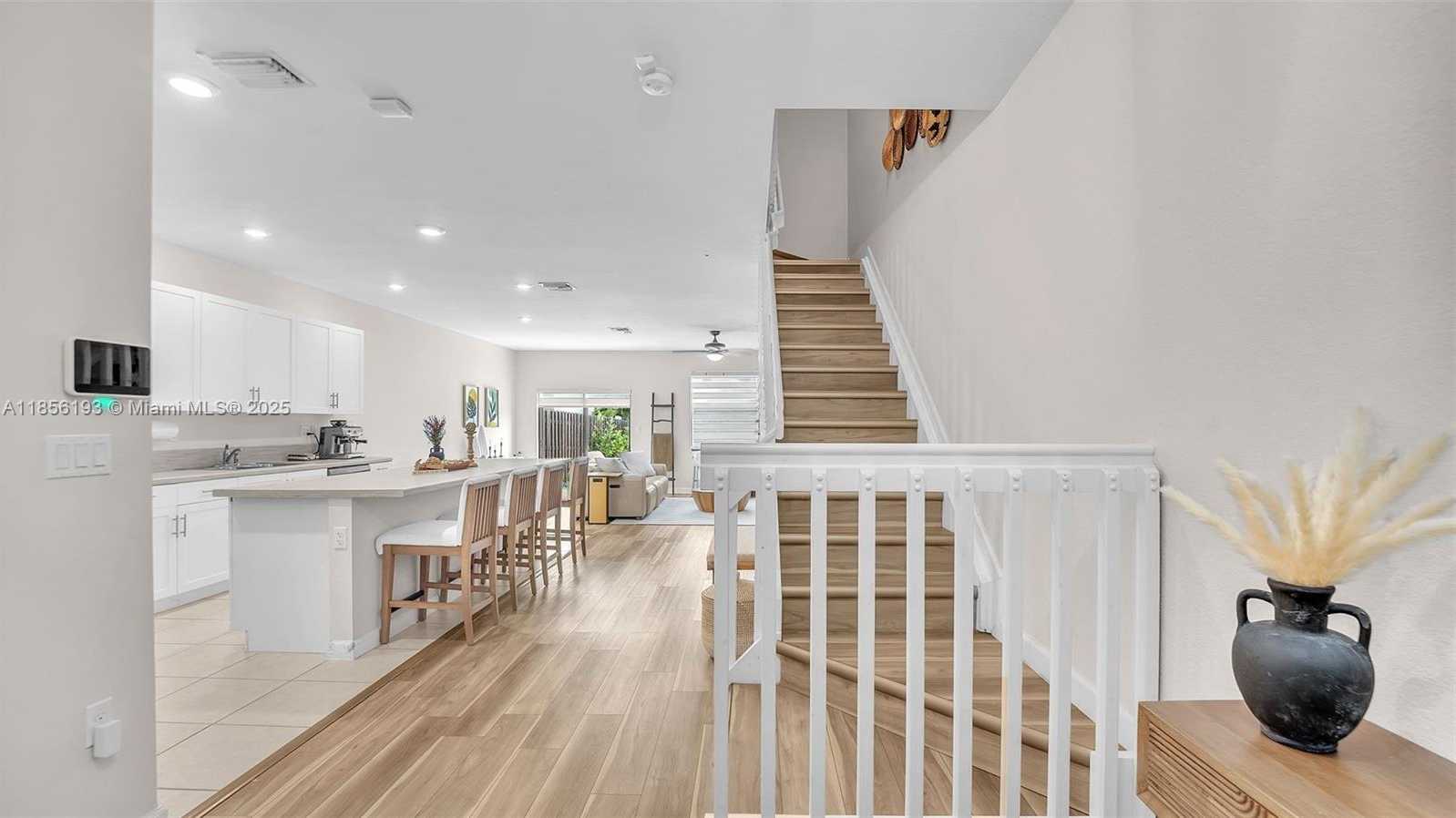 Small Image of 25109 SOUTH WEST 108TH CT, Homestead Number 3