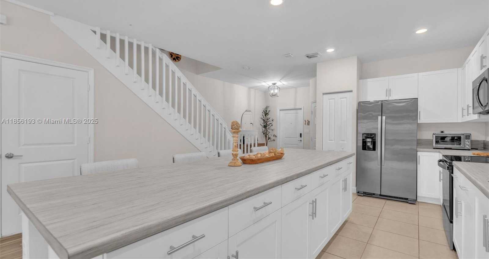 Small Image of 25109 SOUTH WEST 108TH CT, Homestead Number 4