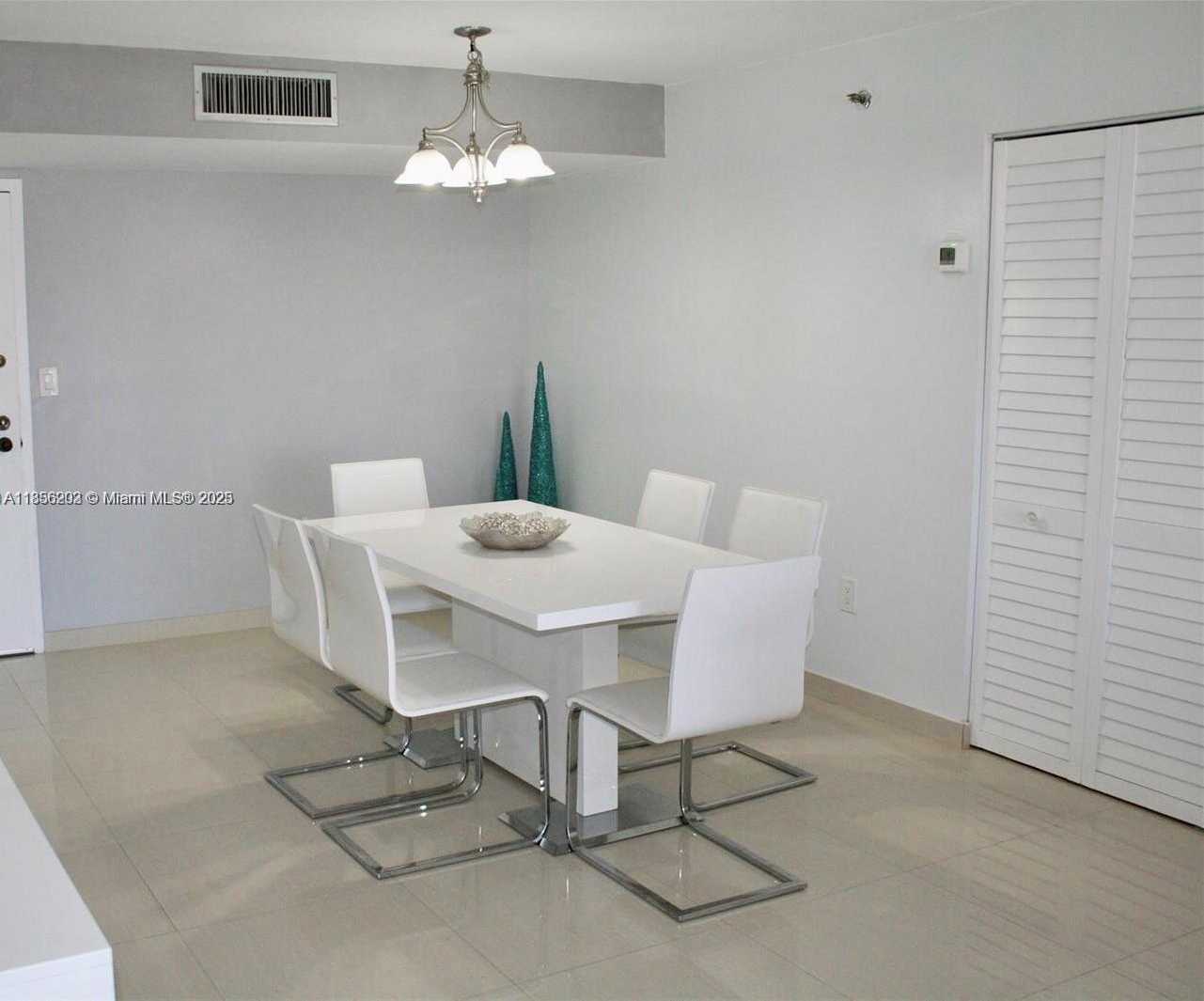 Small Image of 210 174TH ST #1506, Sunny Isles Beach Number 6