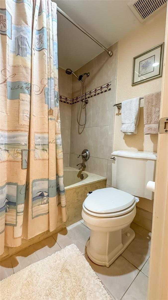 Small Image of 3570 MAGELLAN CIR #222-2, Aventura Number 10