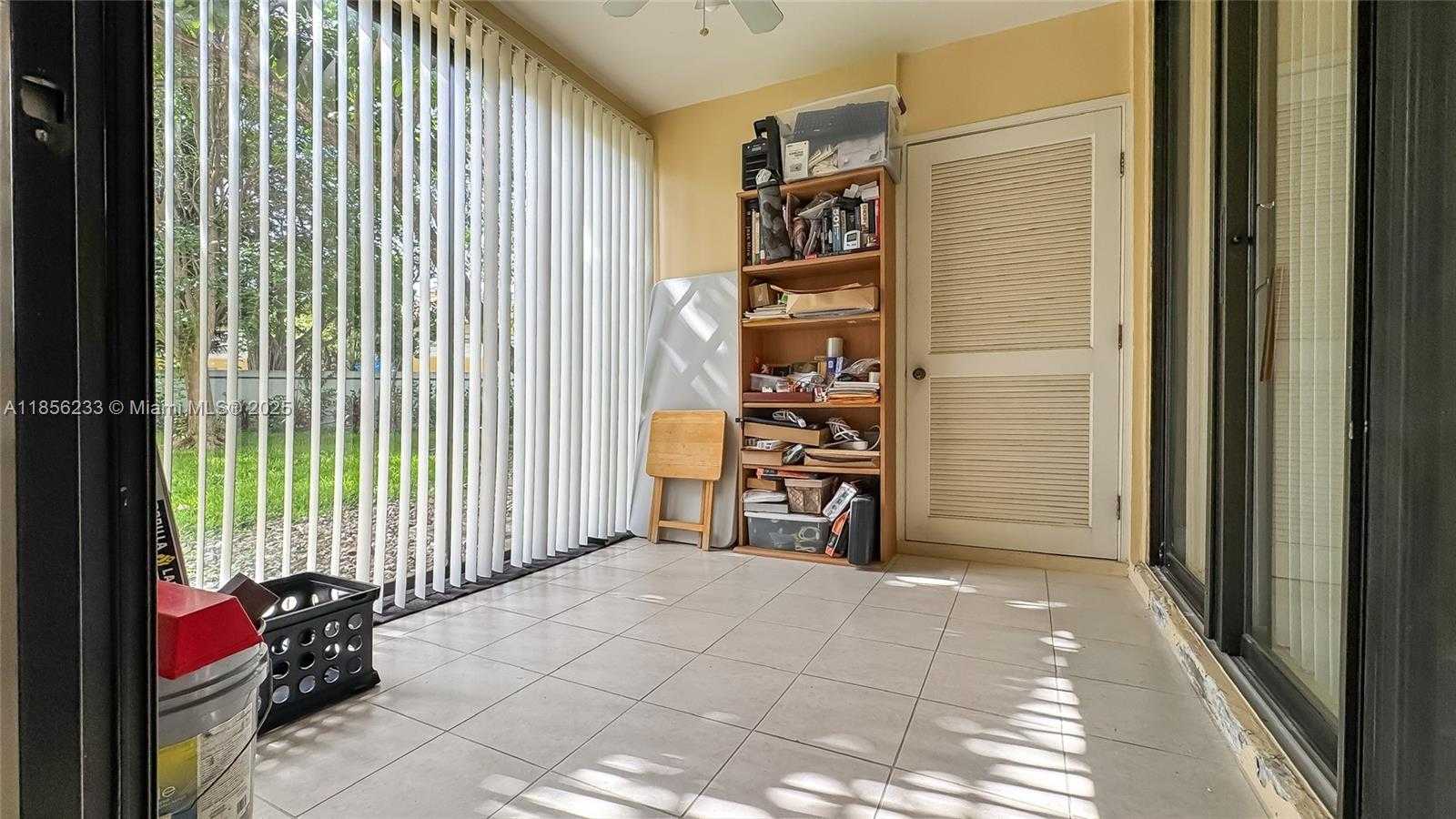 Small Image of 3570 MAGELLAN CIR #222-2, Aventura Number 13