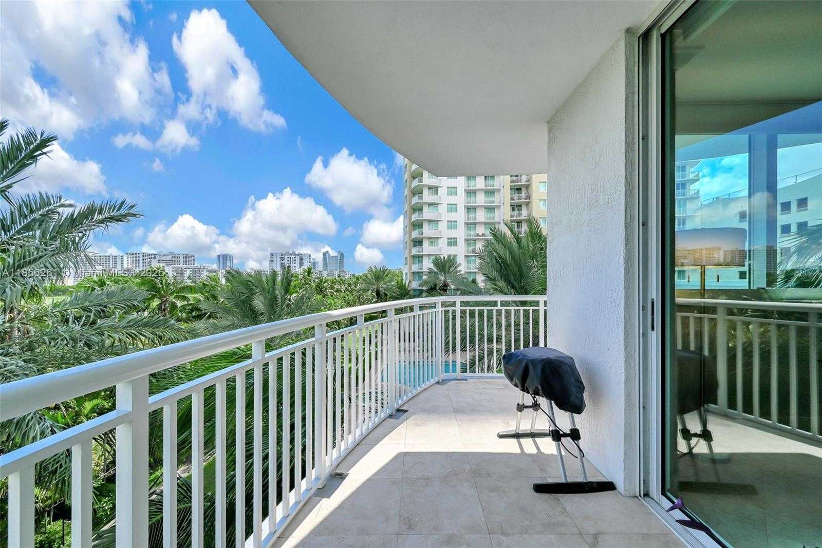 Small Image of 1745 Hallandale Beach Blvd, Hallandale Beach, FL 33009, USA Number 7