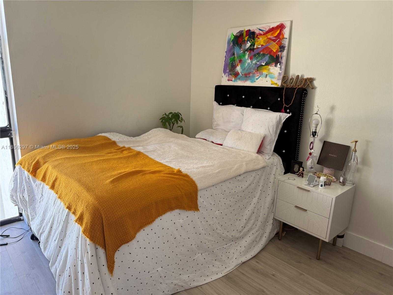 Small Image of 16919 NORTH BAY RD #710, Sunny Isles Beach Number 7