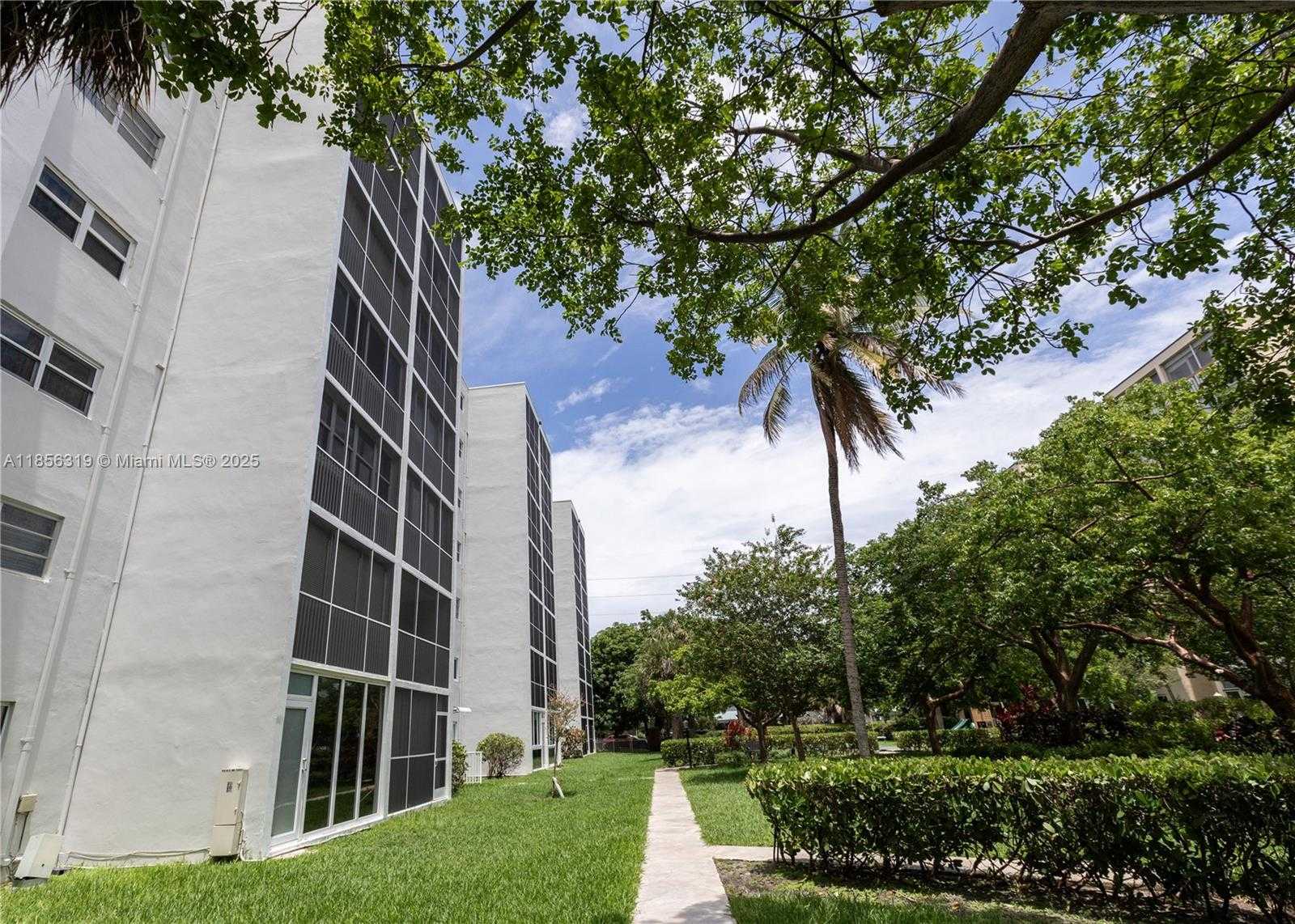 Small Image of 619 NORTH EAST 14TH AVE #507, Hallandale Beach Number 29