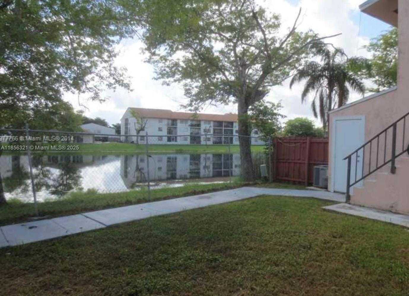 Small Image of 15665 SOUTH WEST 82ND CIR LN #4-4, Miami Number 9