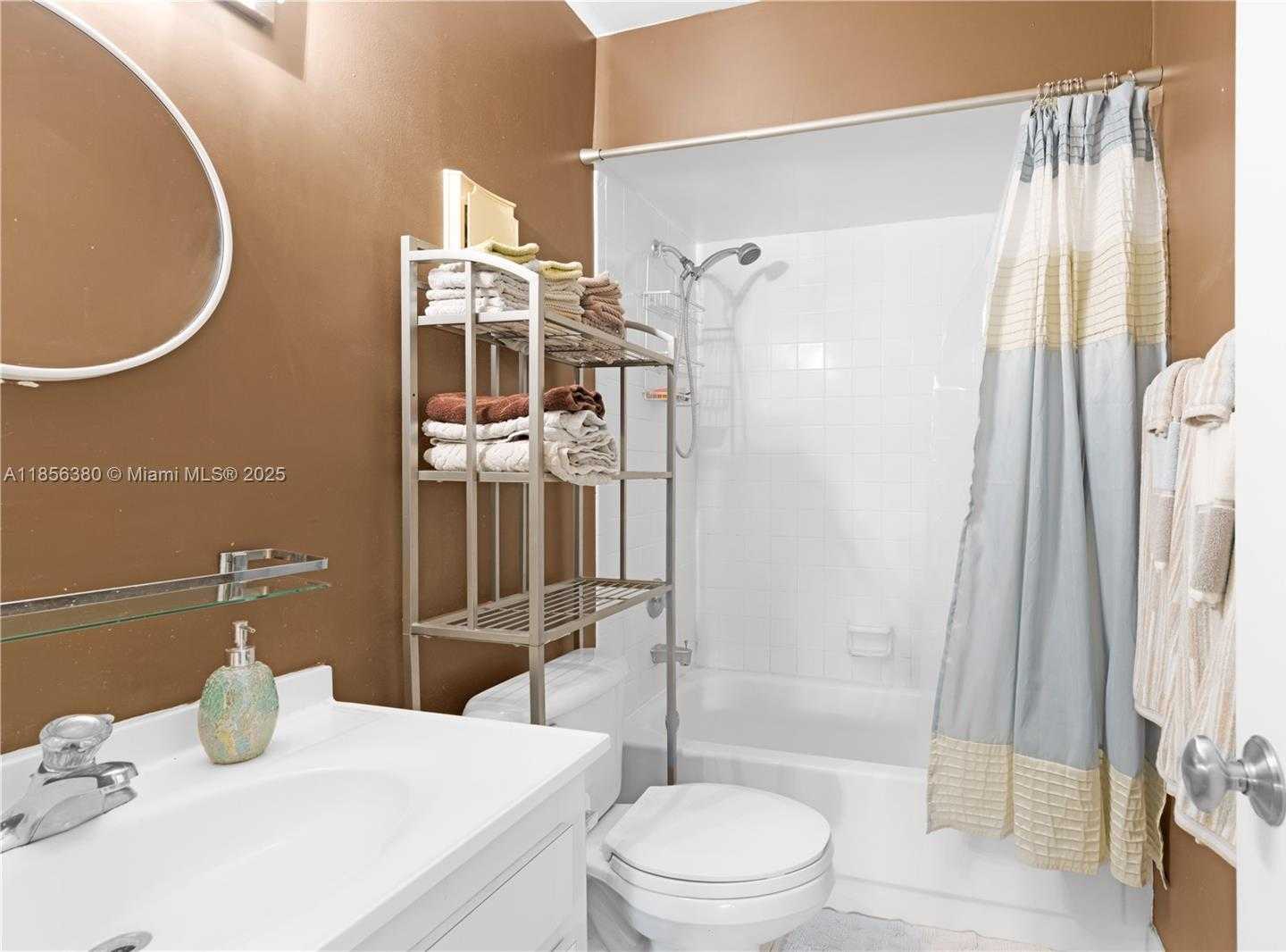 Small Image of 10929 SOUTH WEST 113TH PL #73A, Miami Number 27