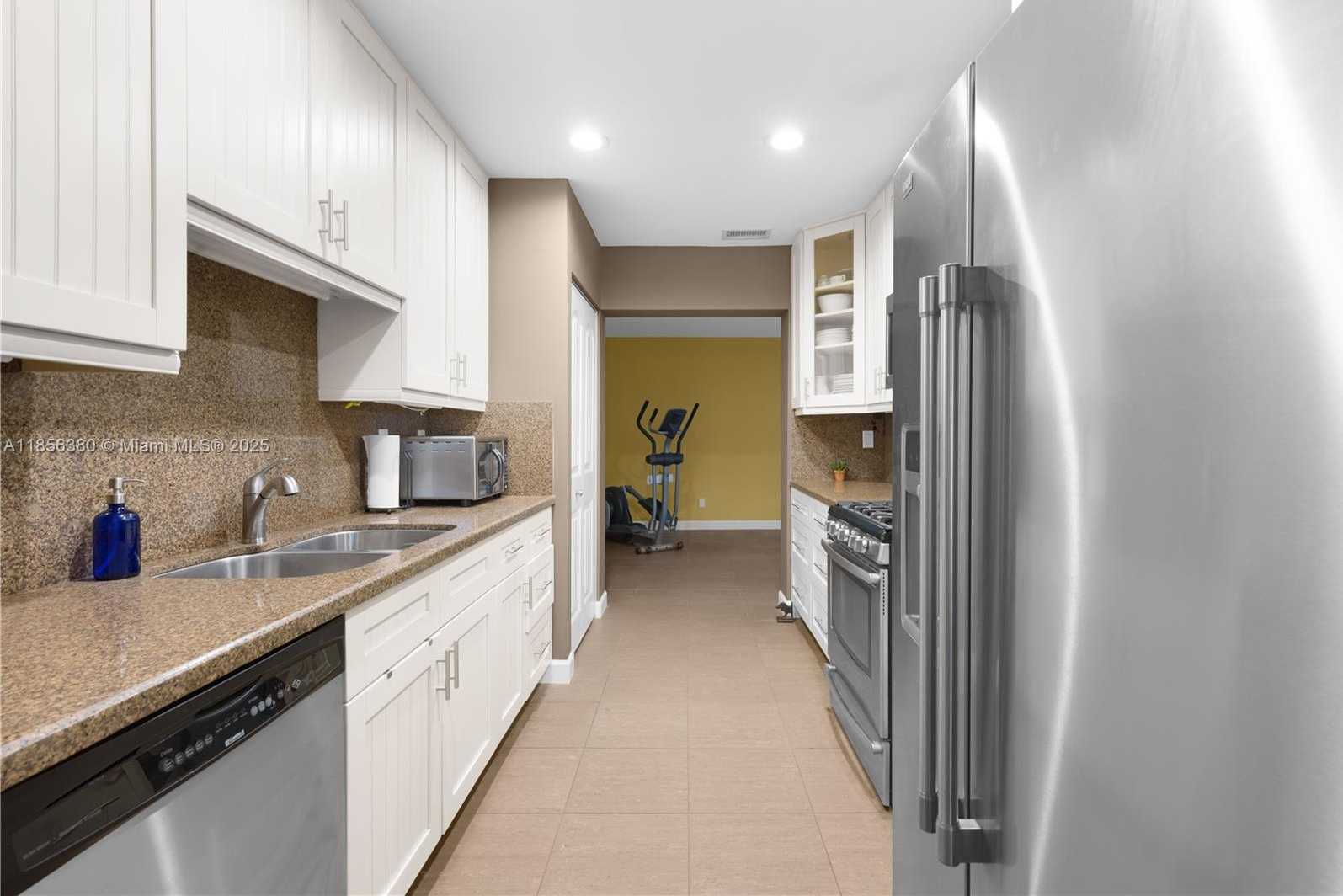 Small Image of 10929 SOUTH WEST 113TH PL #73A, Miami Number 9