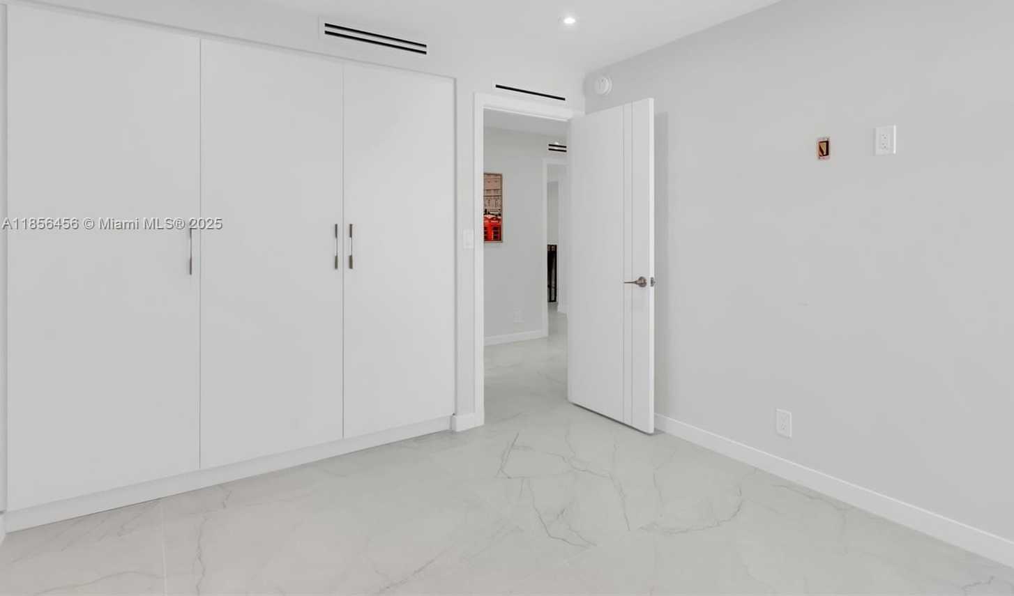 Small Image of 20441 NORTH EAST 30TH AVE #424-9, Aventura Number 16