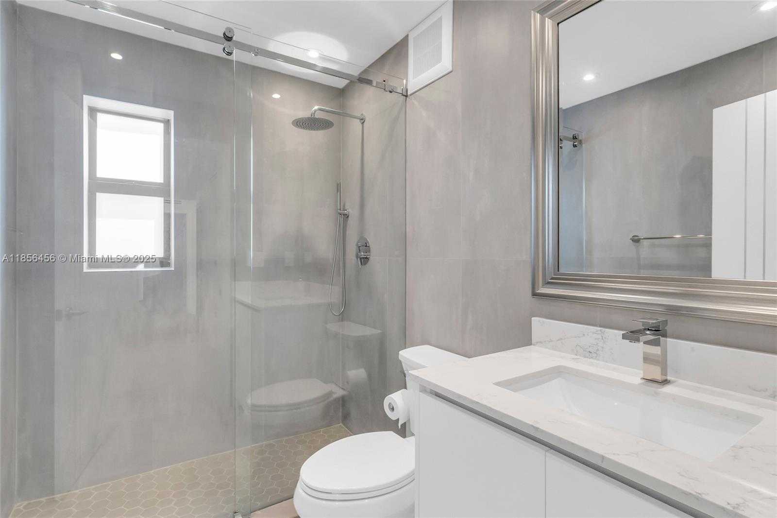 Small Image of 20441 NORTH EAST 30TH AVE #424-9, Aventura Number 17