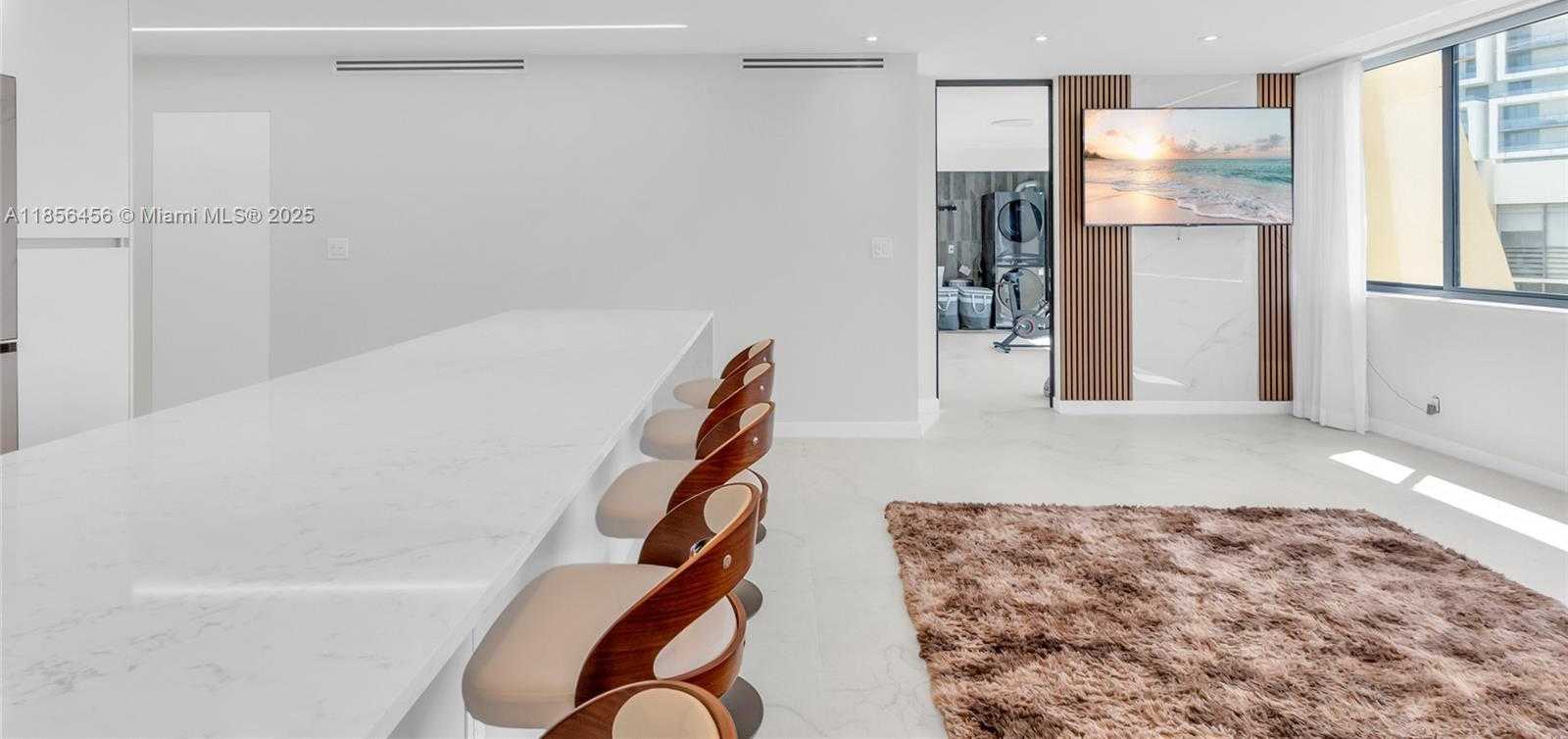 Small Image of 20441 NORTH EAST 30TH AVE #424-9, Aventura Number 7