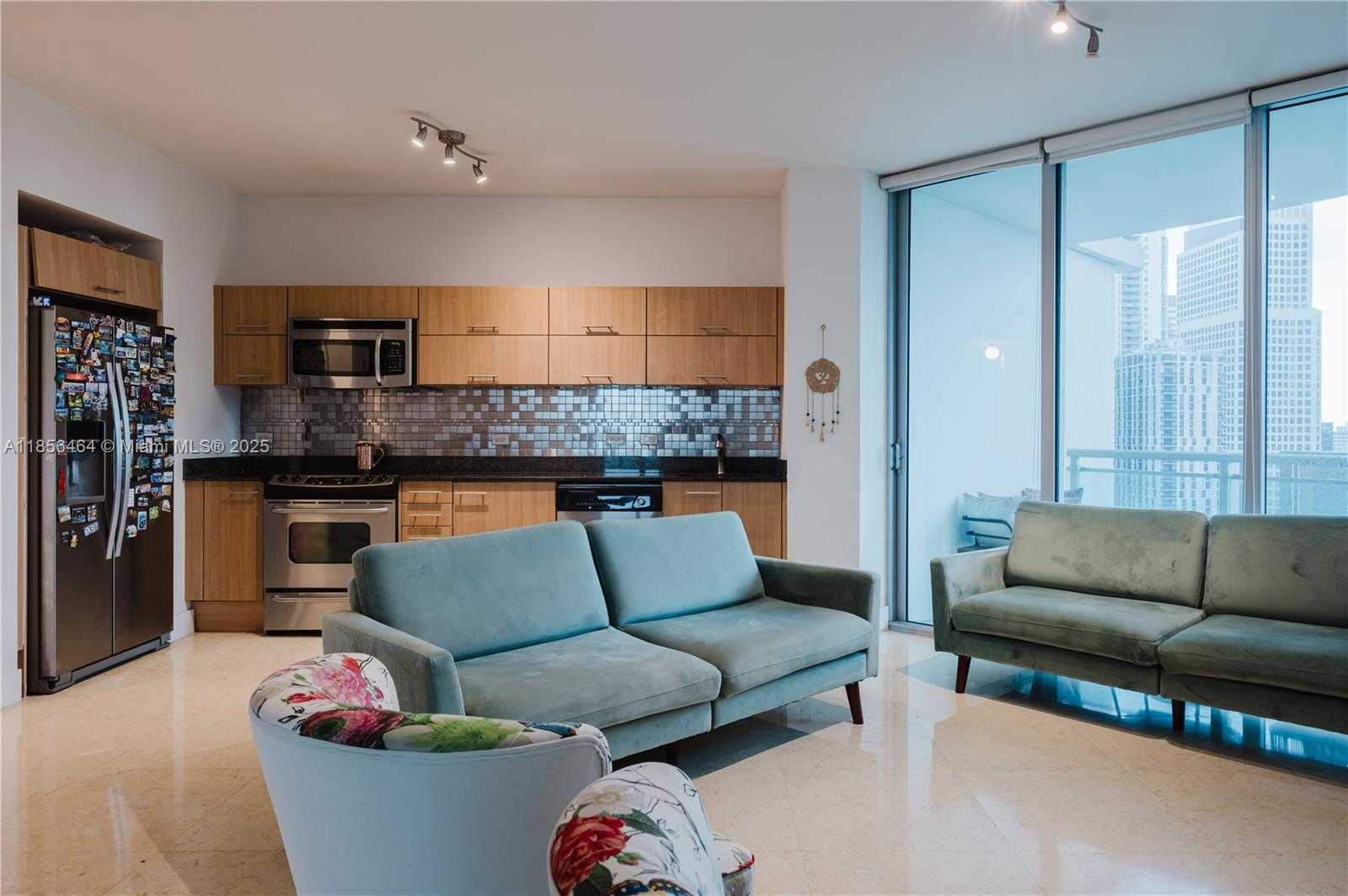 Small Image of 350 SOUTH MIAMI AVE #1814, Miami Number 2