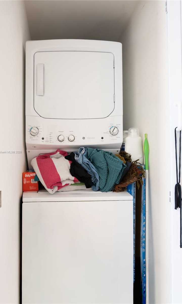 Small Image of 350 SOUTH MIAMI AVE #1814, Miami Number 27