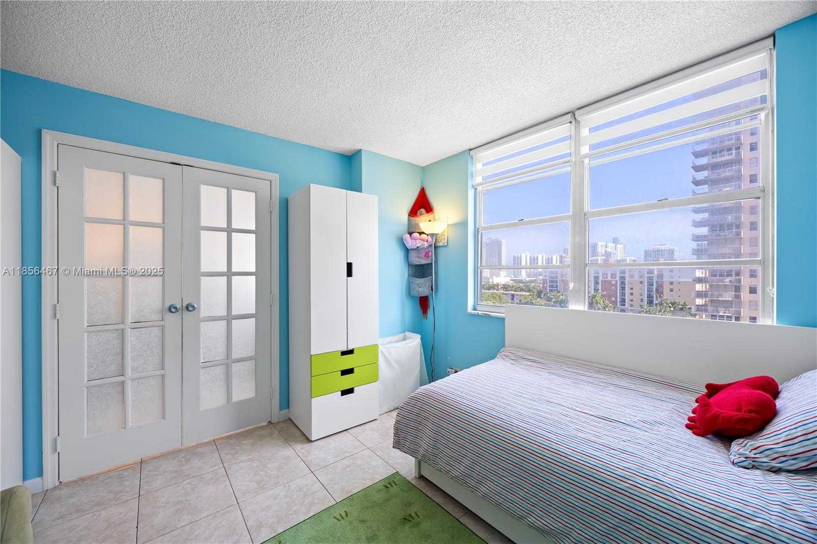 Small Image of 251 174TH ST #812, Sunny Isles Beach Number 10