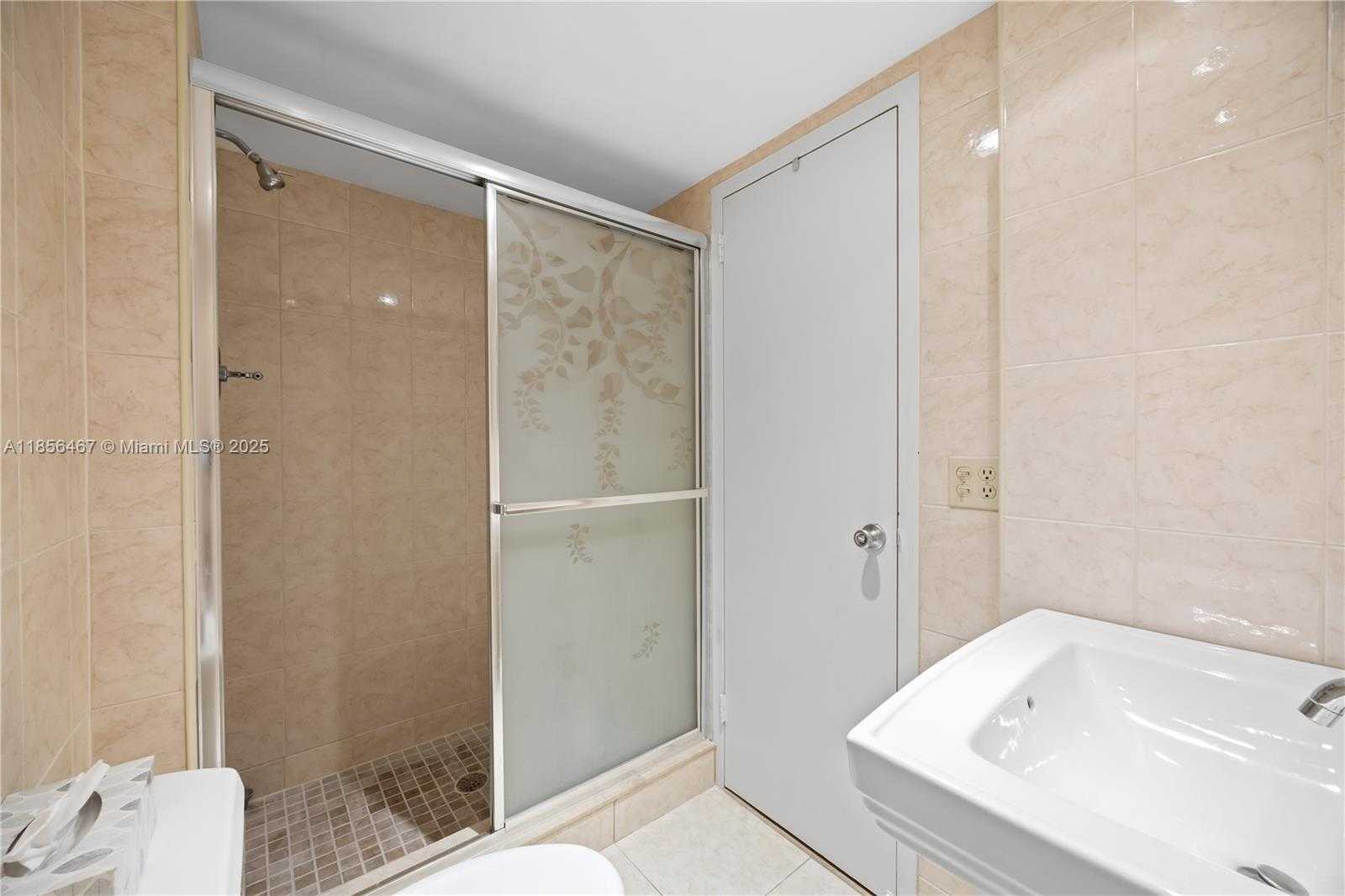 Small Image of 251 174TH ST #812, Sunny Isles Beach Number 13