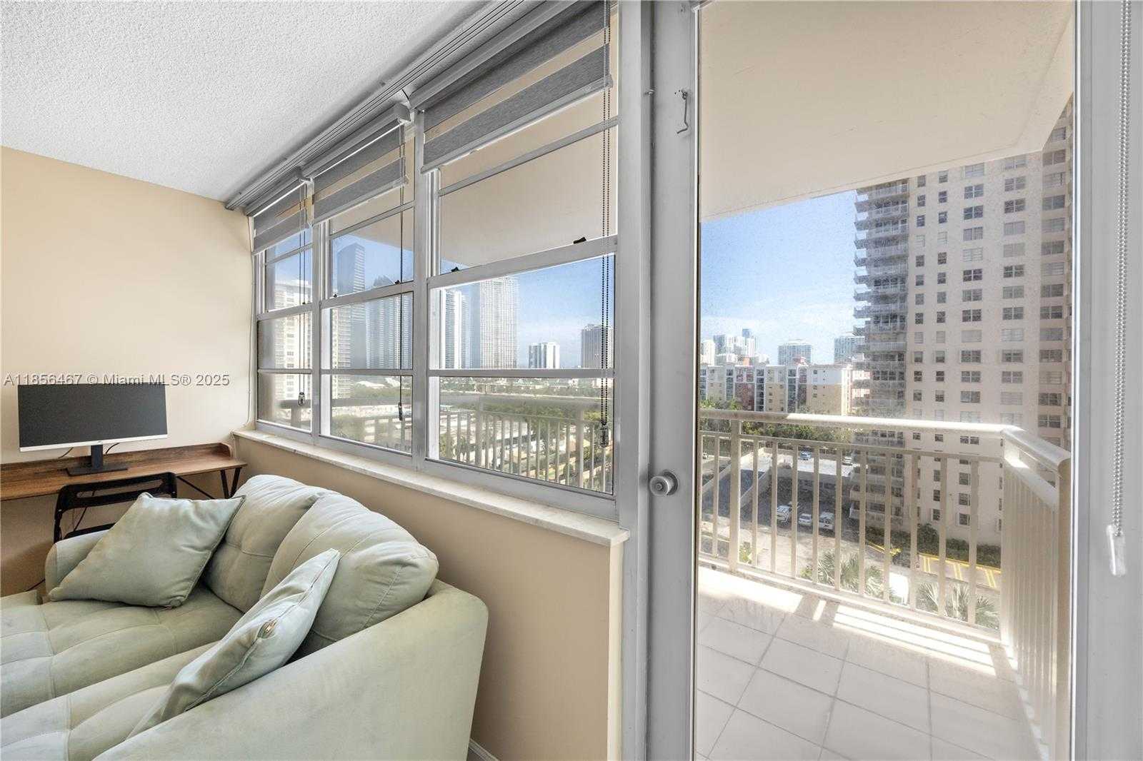 Small Image of 251 174TH ST #812, Sunny Isles Beach Number 25