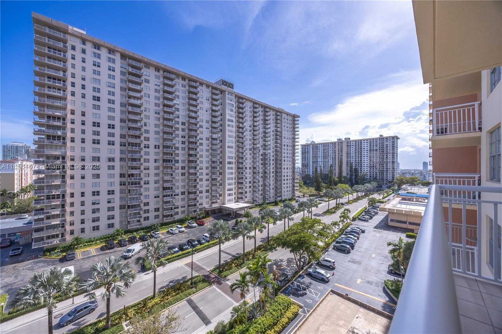Small Image of 251 174TH ST #812, Sunny Isles Beach Number 7