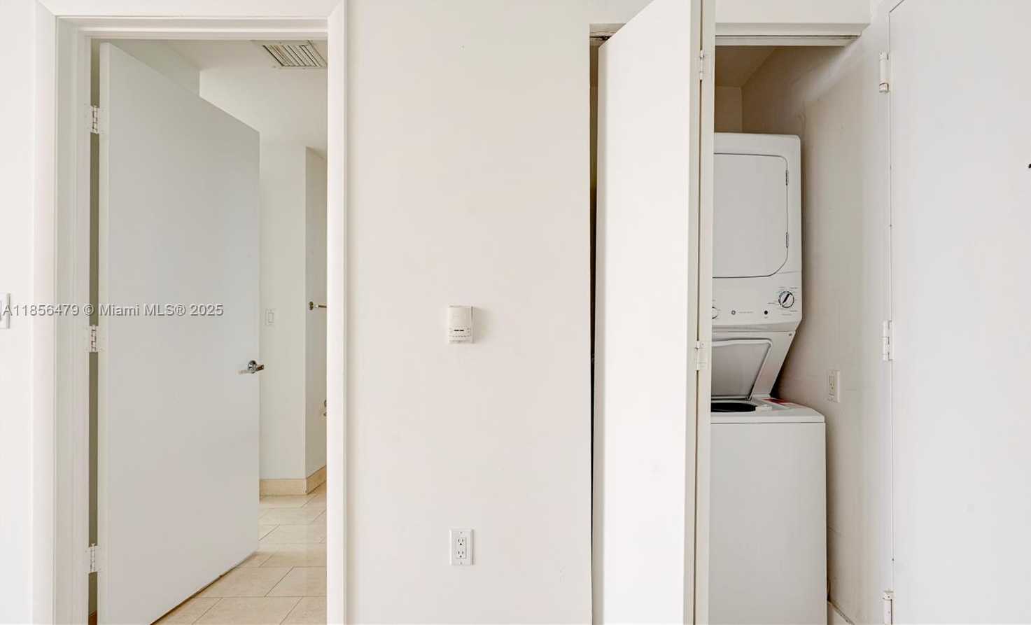 Small Image of 90 SOUTH WEST 3RD ST #PH-10, Miami Number 15