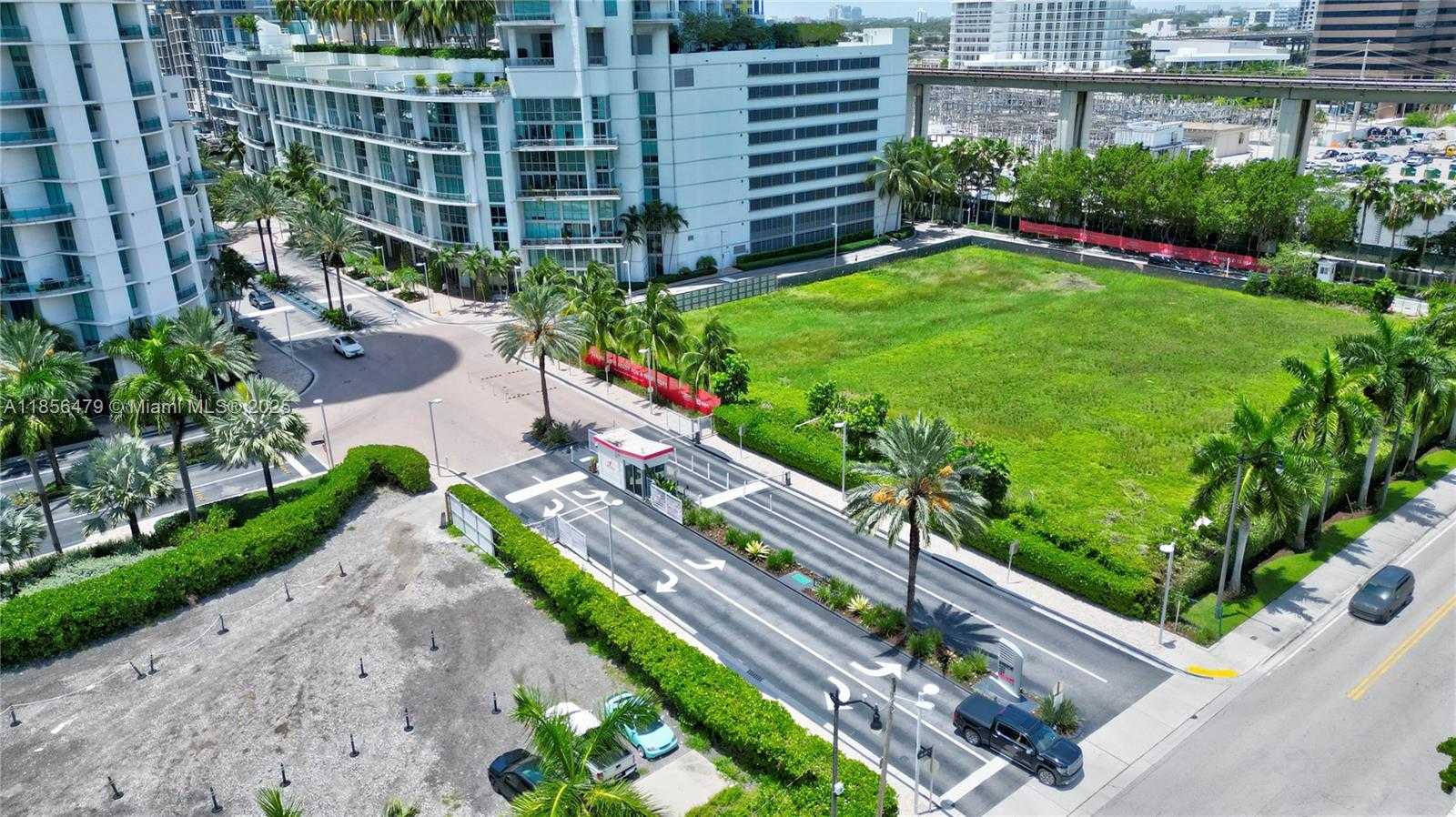 Small Image of 90 SOUTH WEST 3RD ST #PH-10, Miami Number 17