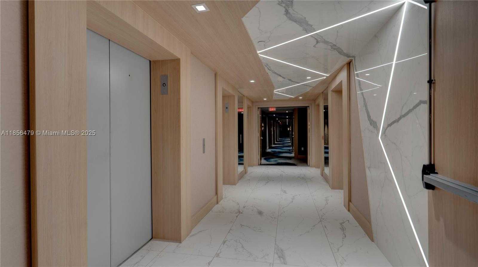 Small Image of 90 SOUTH WEST 3RD ST #PH-10, Miami Number 22