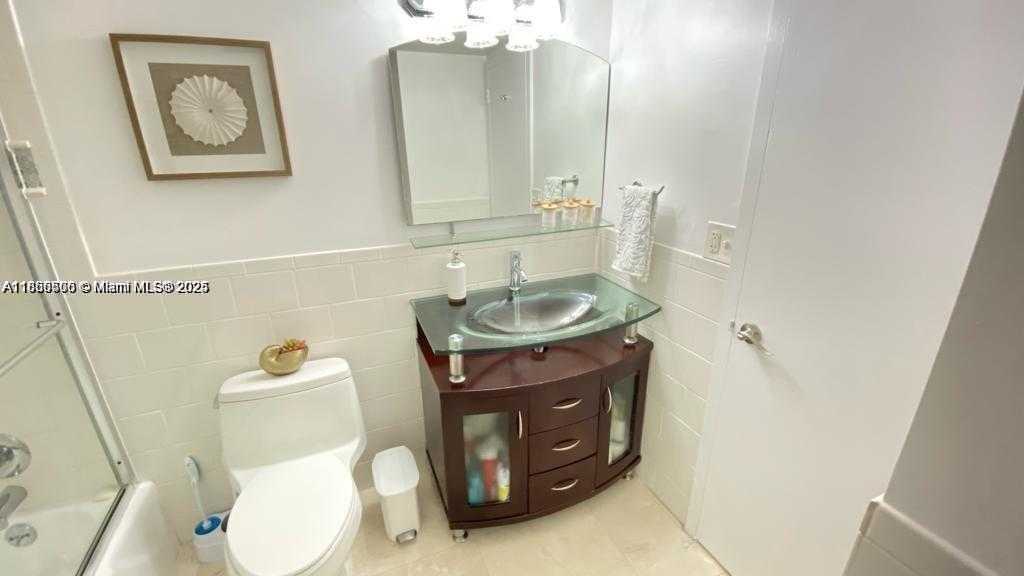 Small Image of 2030 SOUTH OCEAN DR #516, Hallandale Beach Number 7