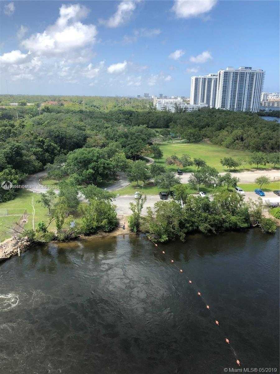 Small Image of 16385 EAST BISCAYNE BLVD #1001, North Miami Beach Number 2