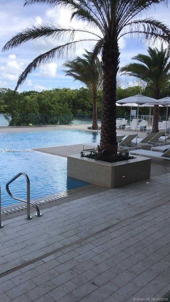 Small Image of 16385 EAST BISCAYNE BLVD #1001, North Miami Beach Number 21