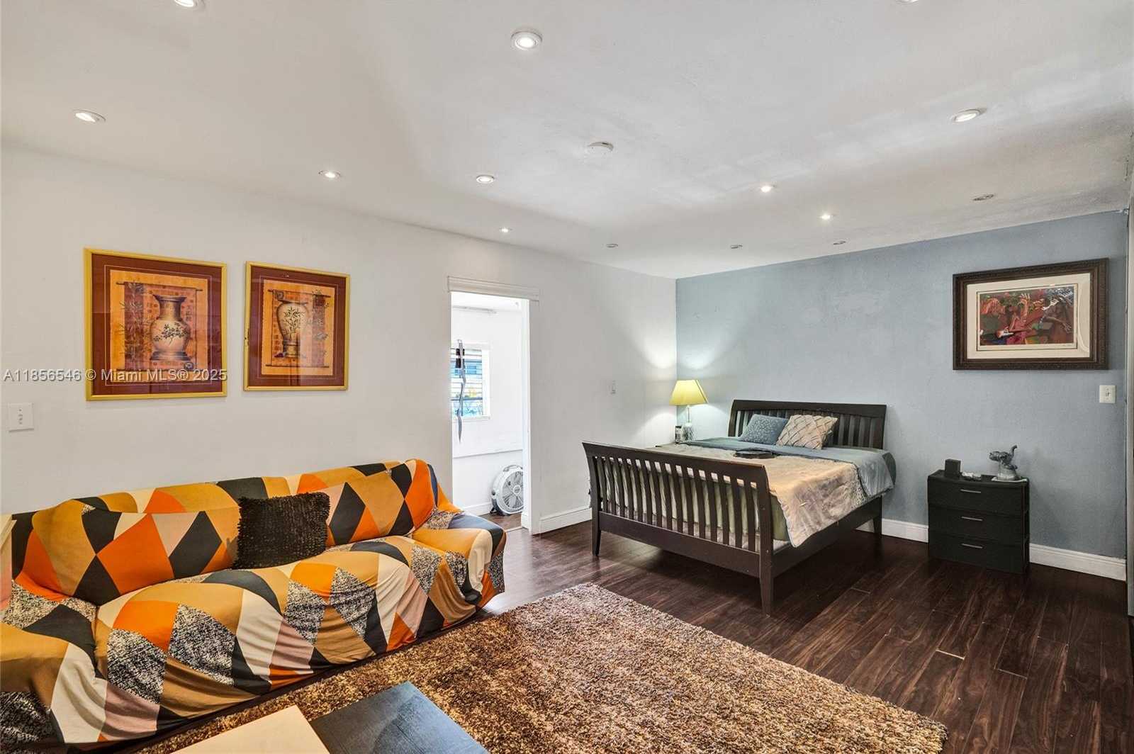 Small Image of 6925 WEST 3RD AVE, Hialeah Number 16