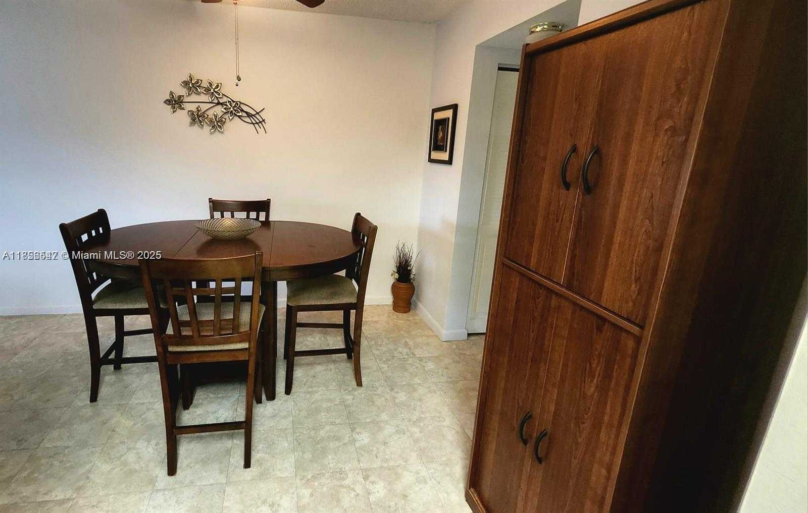Small Image of 198 TILFORD J #198, Deerfield Beach Number 12