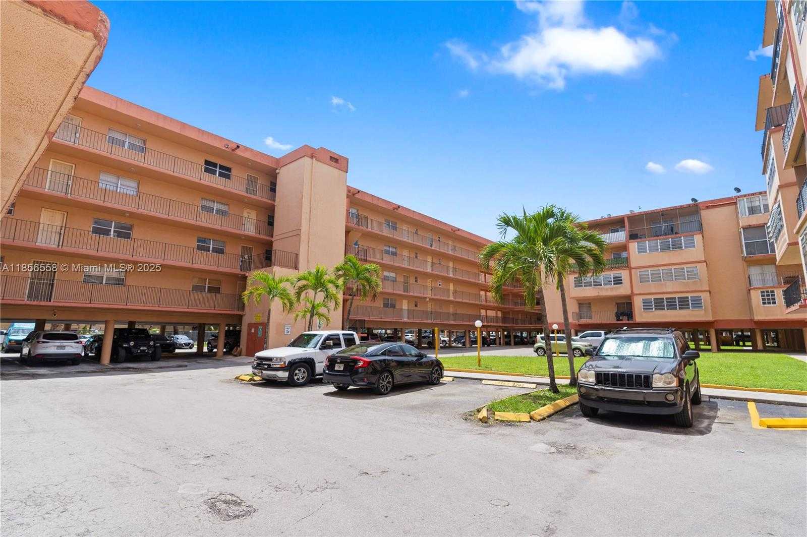 Small Image of 1810 WEST 56TH ST #3223, Hialeah Number 23