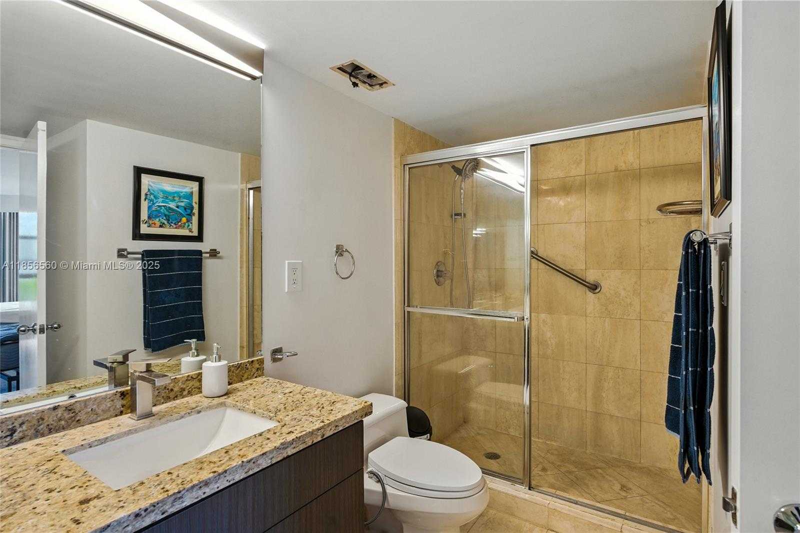 Small Image of 3600 MYSTIC POINTE DR #305, Aventura Number 14