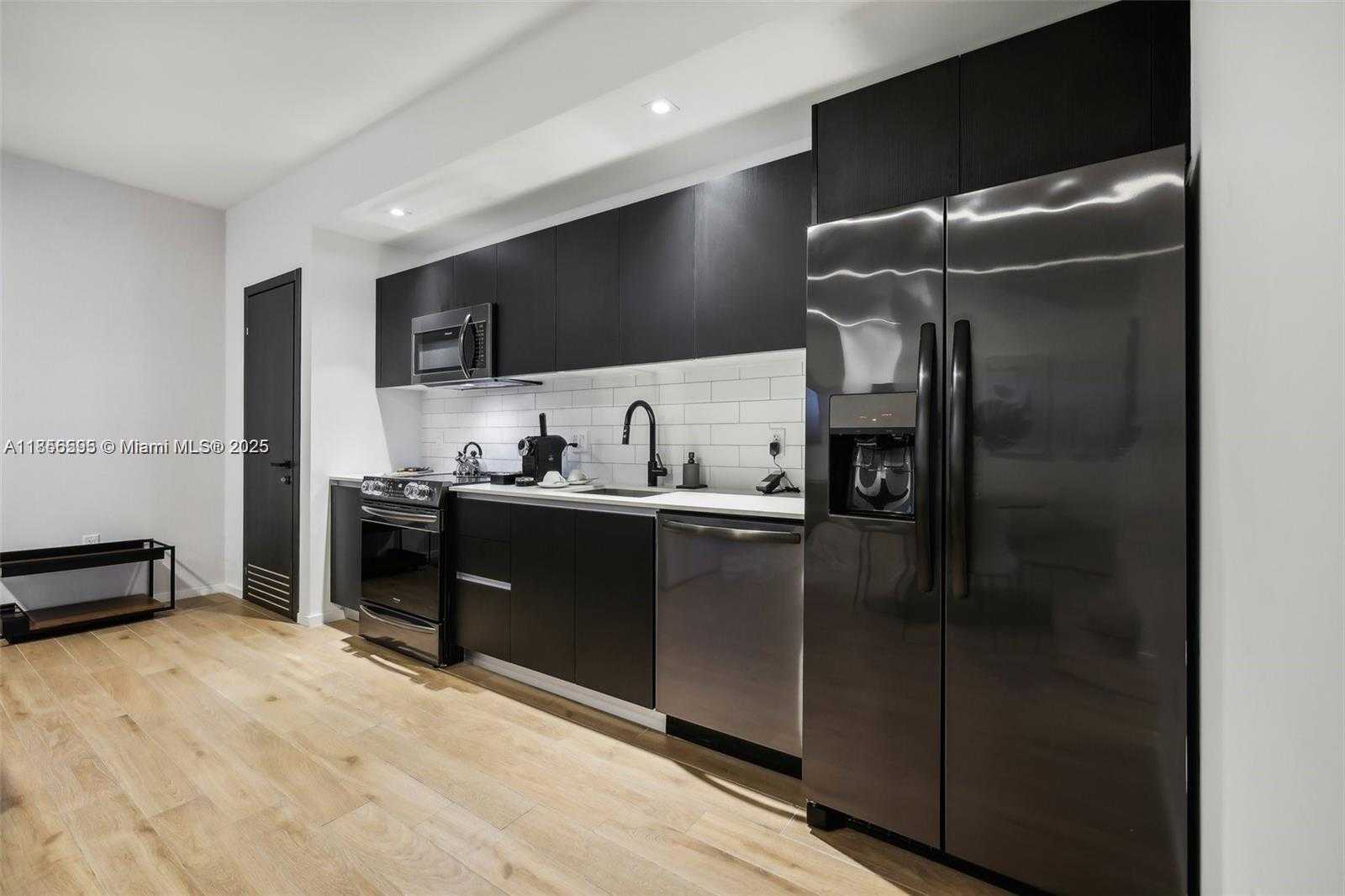 Small Image of 398 NORTH EAST 5TH ST #4415, Miami Number 11