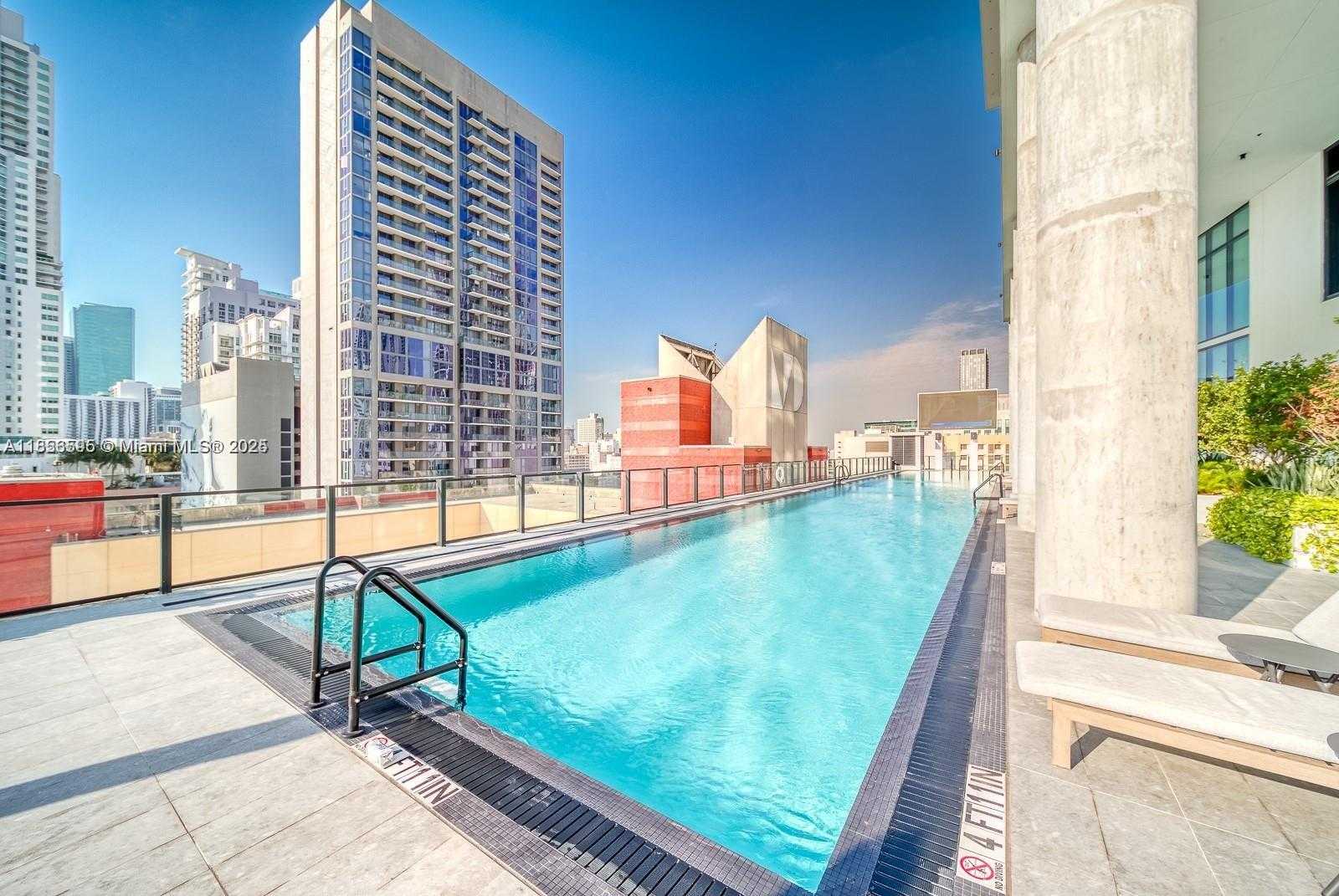 Small Image of 398 NORTH EAST 5TH ST #4415, Miami Number 23