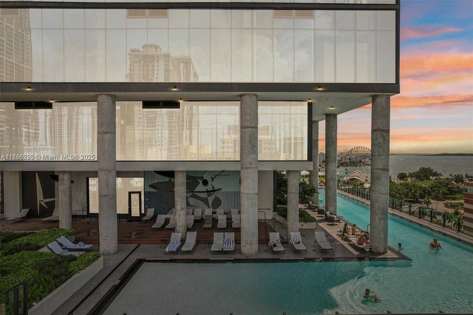 Small Image of 398 NORTH EAST 5TH ST #4415, Miami Number 41