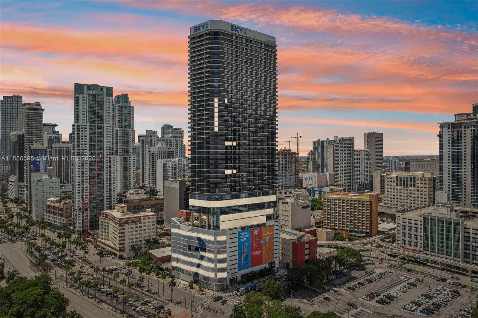 Small Image of 398 NORTH EAST 5TH ST #4415, Miami Number 42