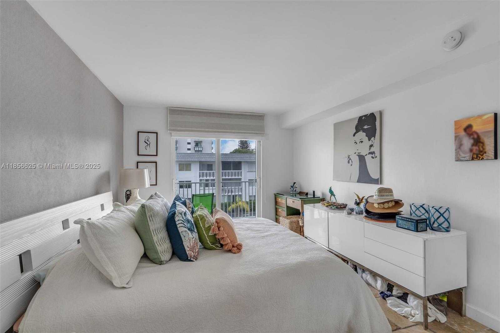 Small Image of 240 GALEN DR #314, Key Biscayne Number 11