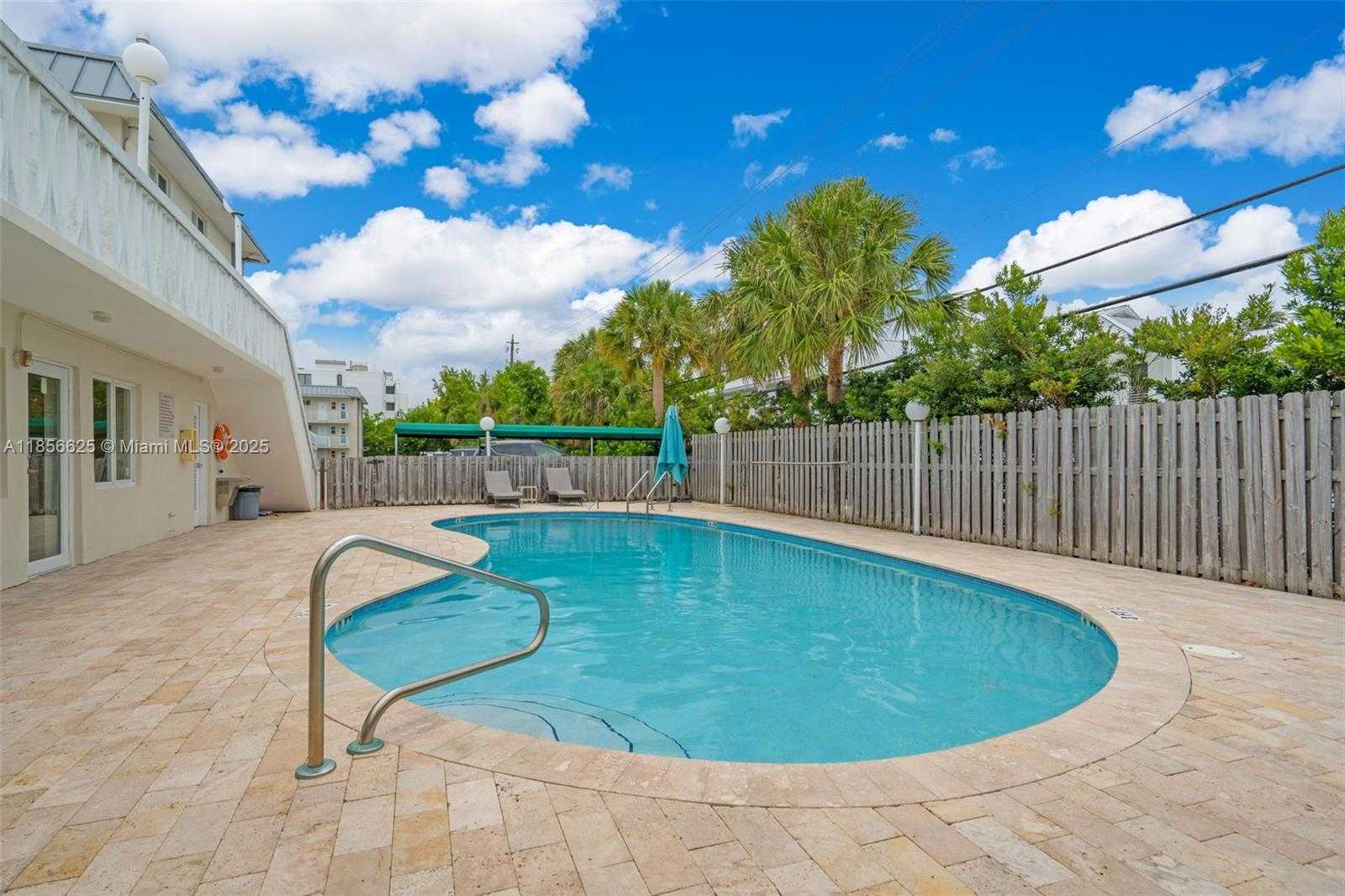 Small Image of 240 GALEN DR #314, Key Biscayne Number 20