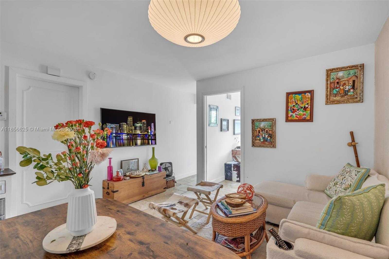 Small Image of 240 GALEN DR #314, Key Biscayne Number 4