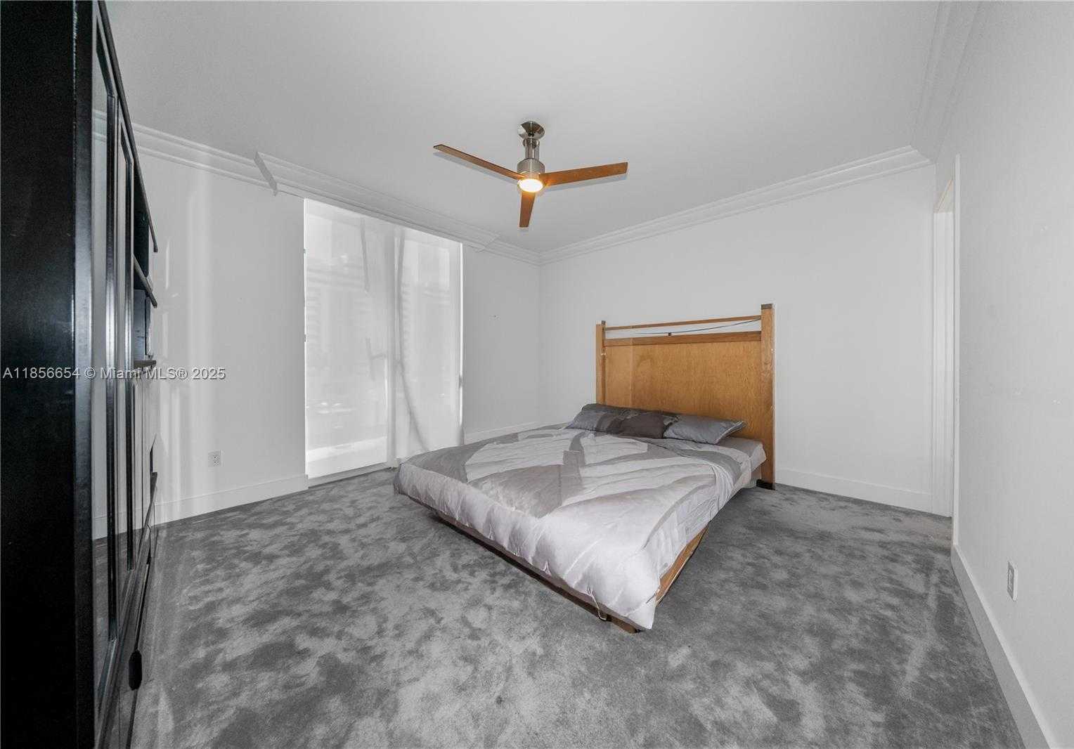 Small Image of 626 CORAL WAY #402, Coral Gables Number 10